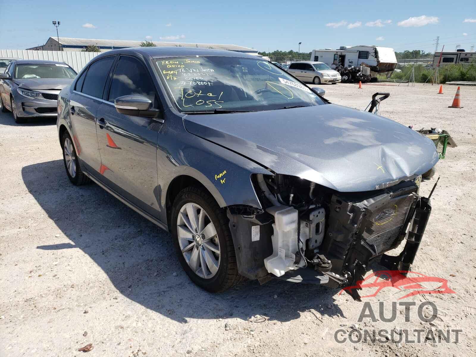 VOLKSWAGEN JETTA 2016 - 3VWD67AJ9GM312452