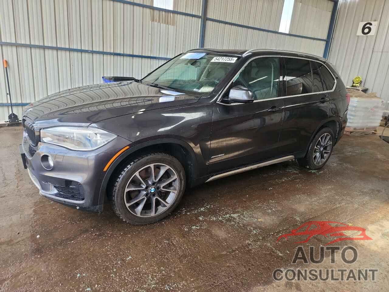 BMW X5 2014 - 5UXKR6C58E0C03011