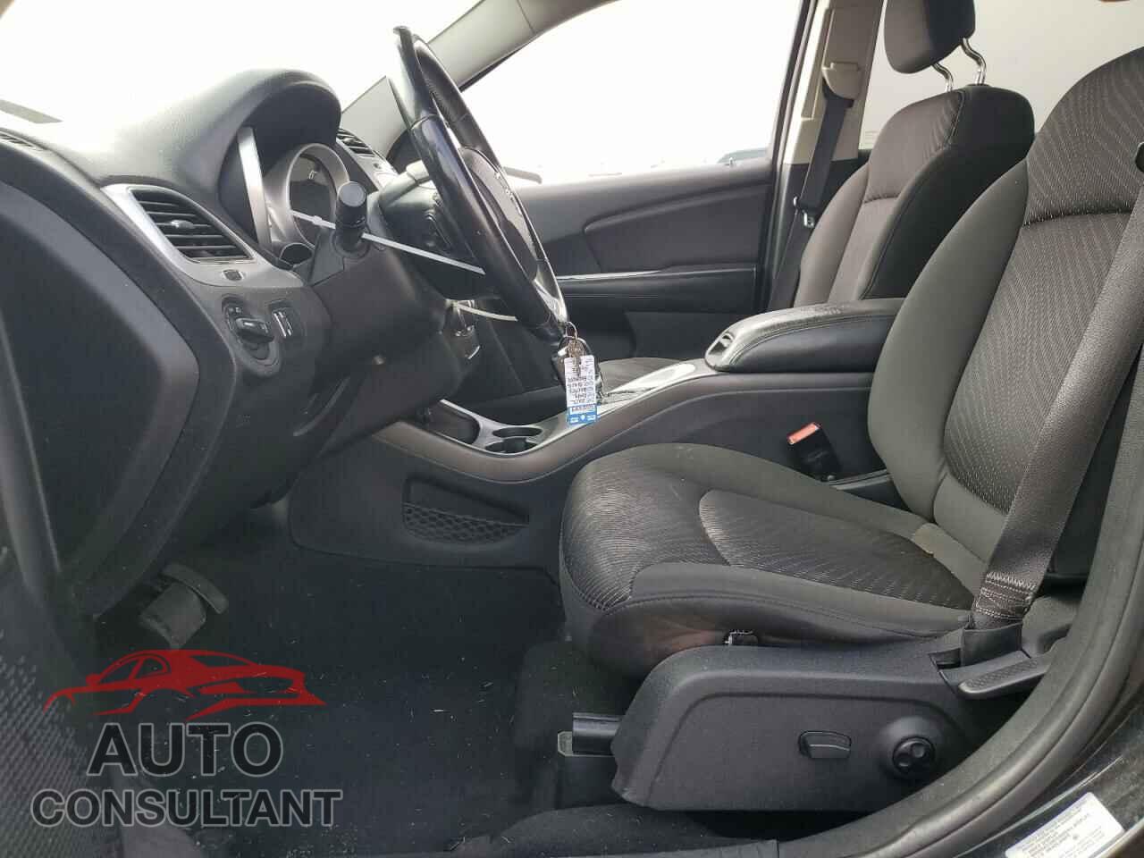 DODGE JOURNEY 2017 - 3C4PDCBB9HT520019