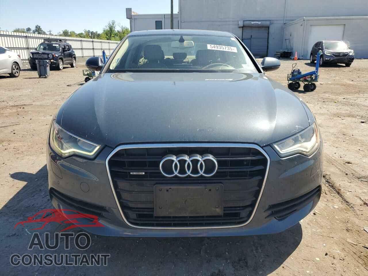 AUDI A6 2013 - WAUGFAFC9DN053872