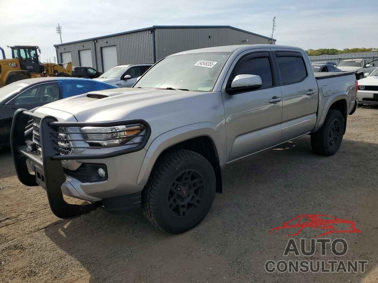 TOYOTA TACOMA 2017 - 3TMCZ5AN5HM113820