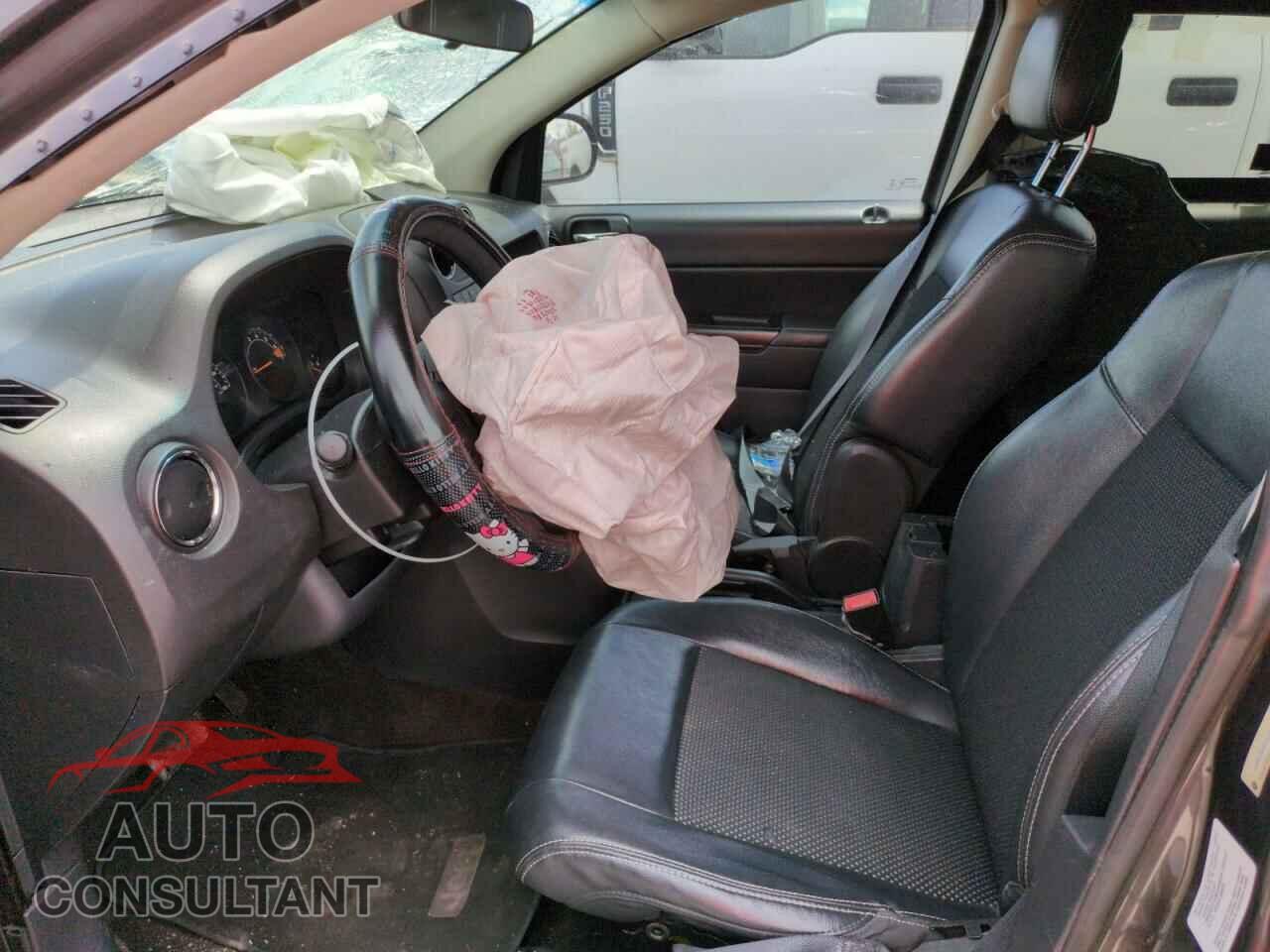 JEEP COMPASS 2014 - 1C4NJCBA4ED830636