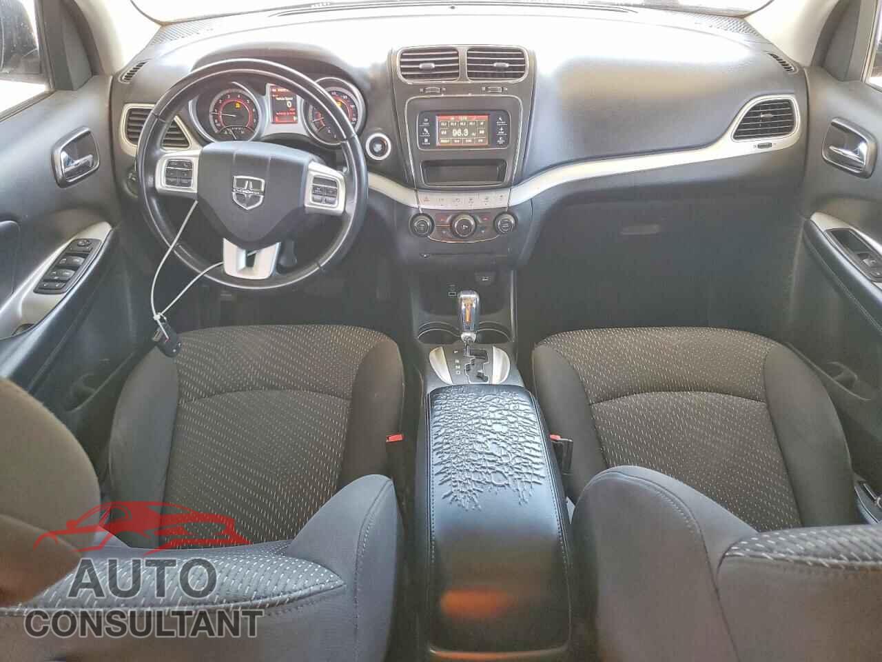 DODGE JOURNEY 2017 - 3C4PDCGB3HT579401