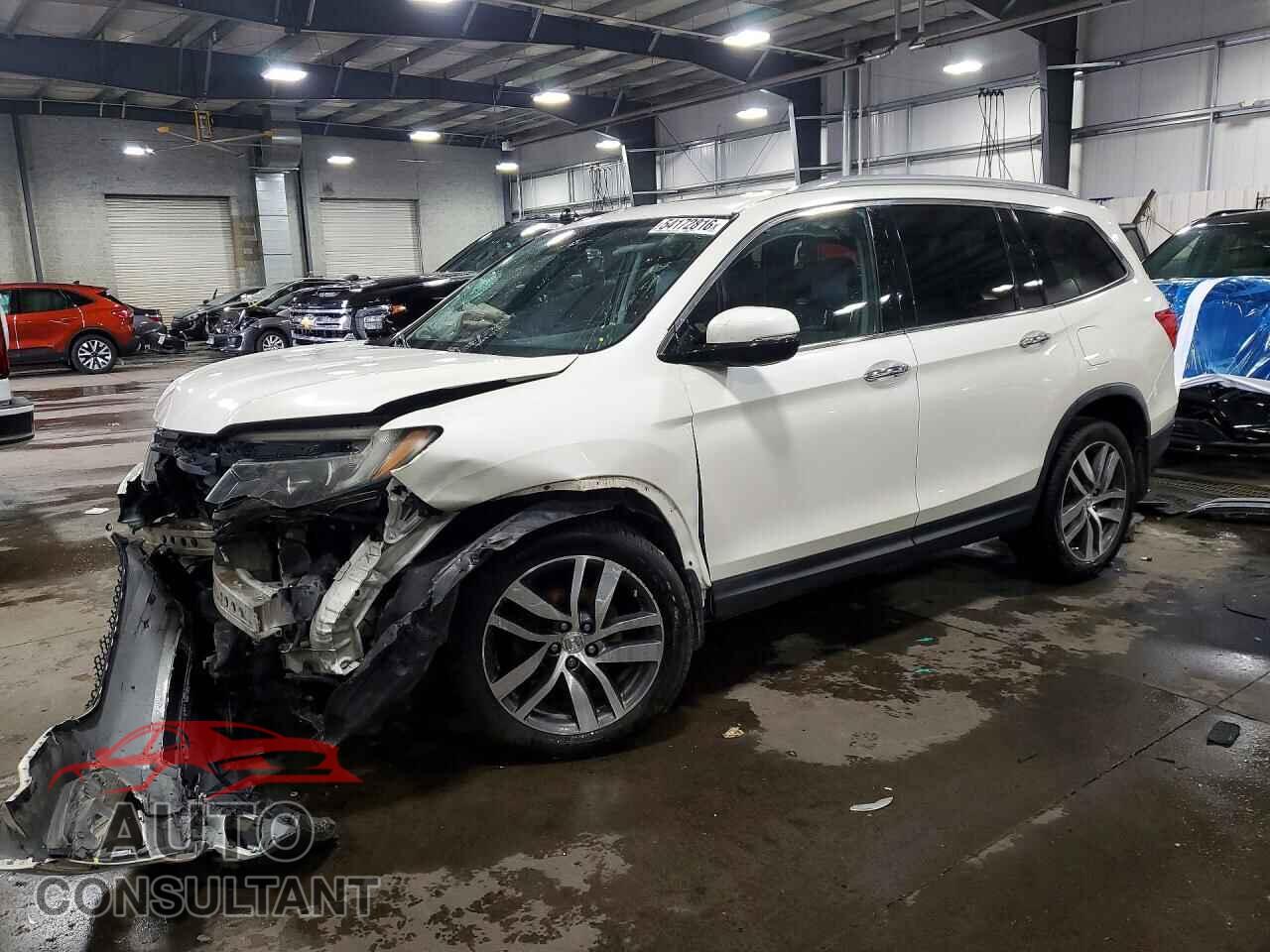 HONDA PILOT 2017 - 5FNYF6H00HB032355