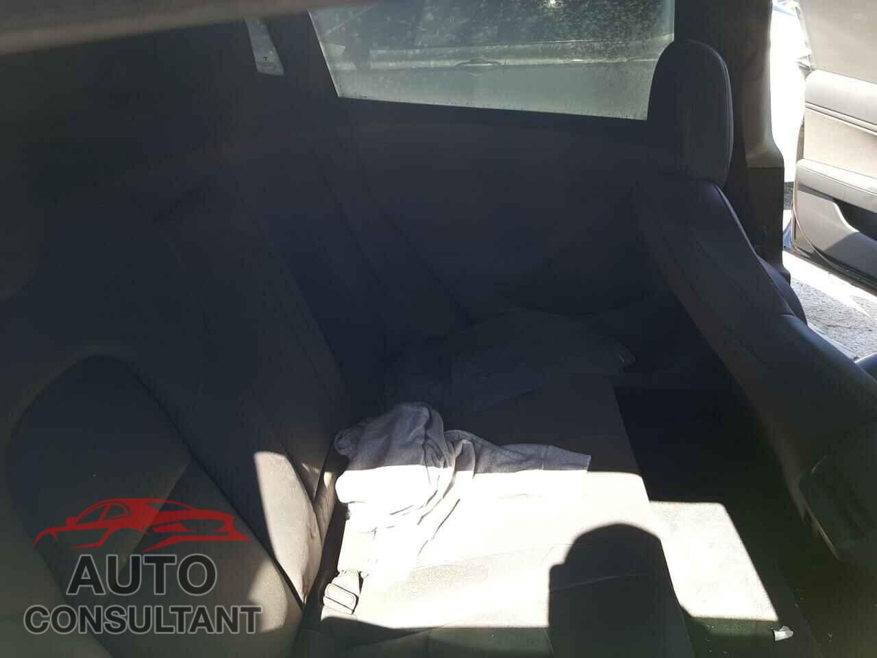 TESLA MODEL 3 2019 - 5YJ3E1EB8KF451731