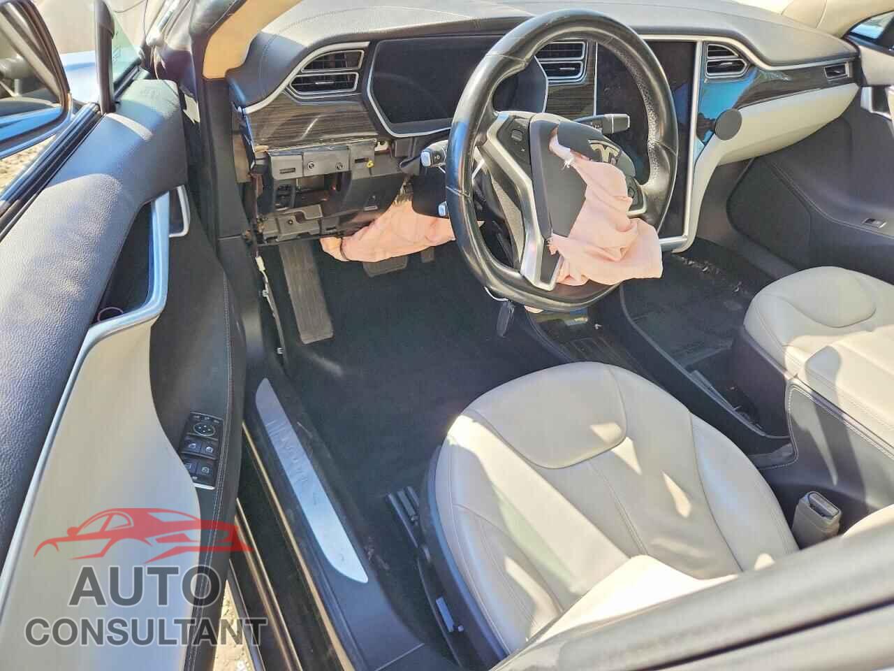 TESLA MODEL S 2015 - 5YJSA1H26FF096728