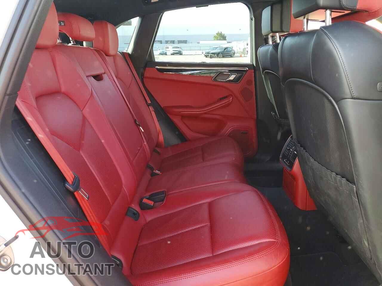 PORSCHE MACAN 2015 - WP1AB2A51FLB58146