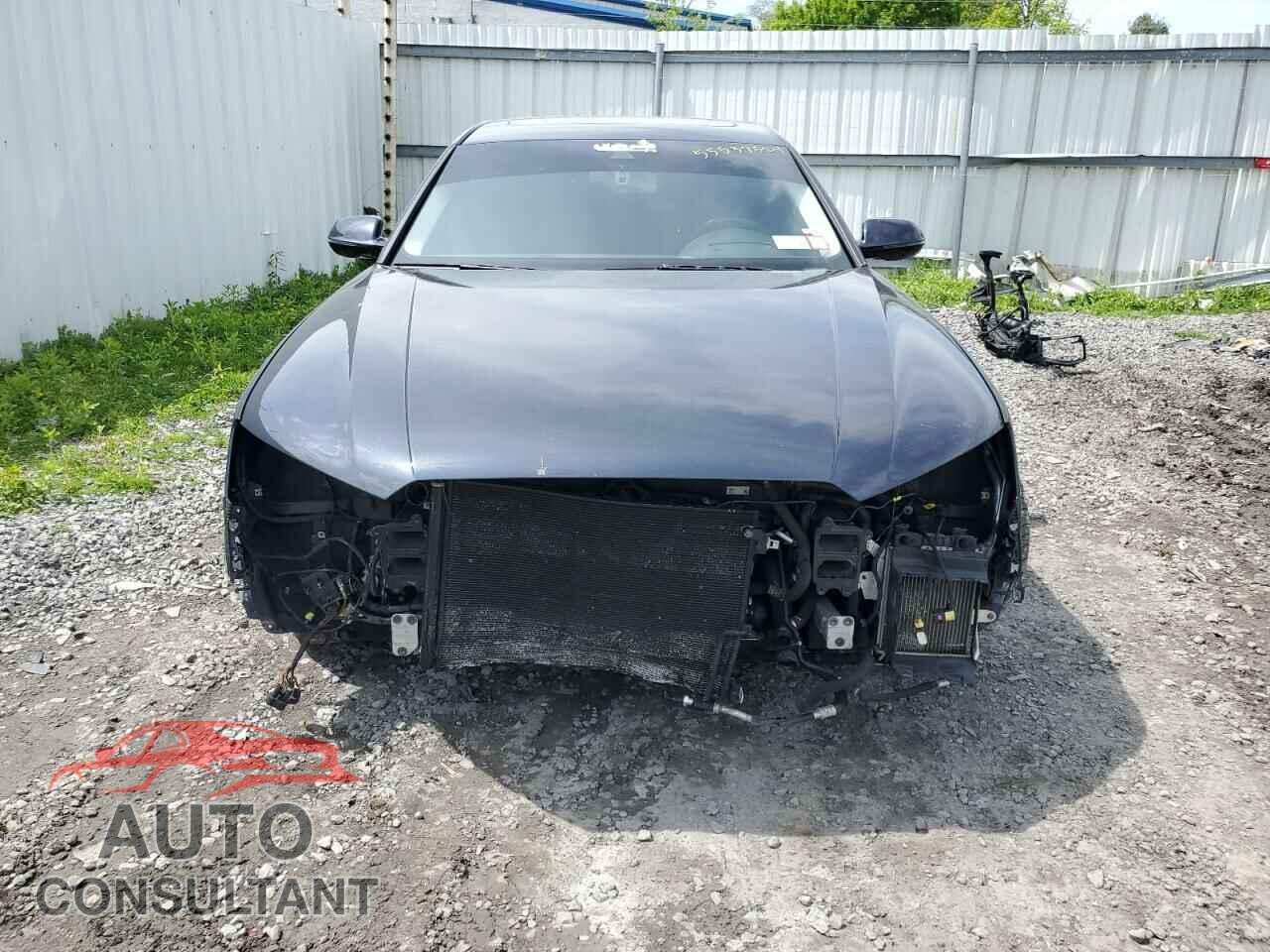 AUDI A8 2018 - WAU43AFD1JN000258