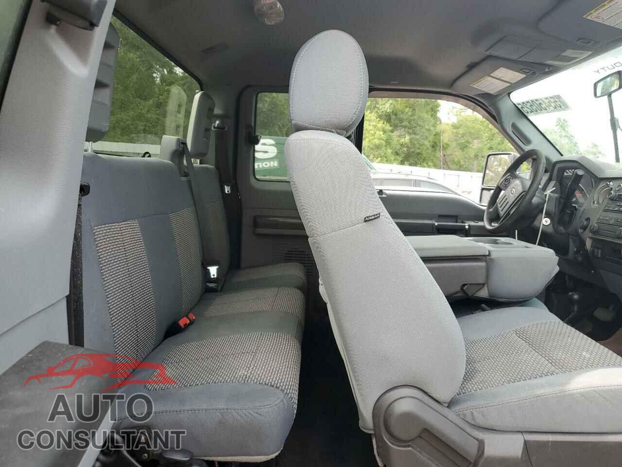FORD F250 2012 - 1FT7X2B69CED23610