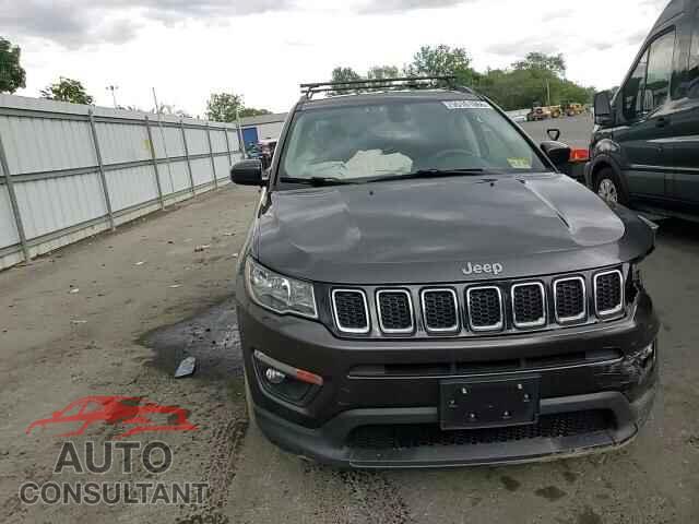 JEEP COMPASS 2019 - 3C4NJDBB7KT594004