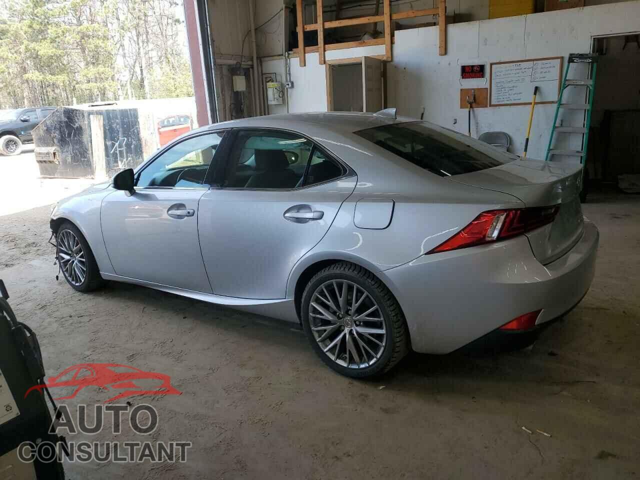 LEXUS IS 2014 - JTHCF1D23E5004937