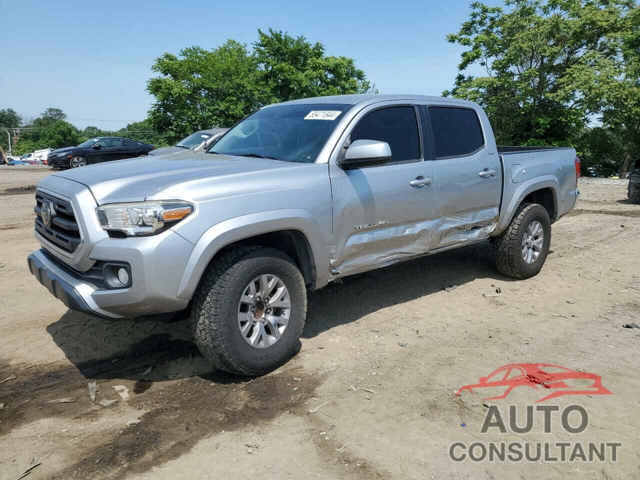 TOYOTA TACOMA 2018 - 5TFAZ5CN4JX061715