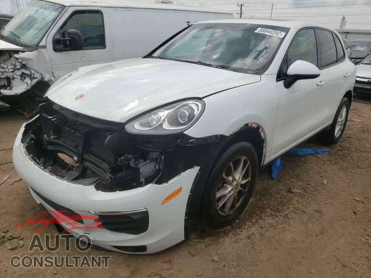 PORSCHE CAYENNE 2016 - WP1AA2A21GKA09638
