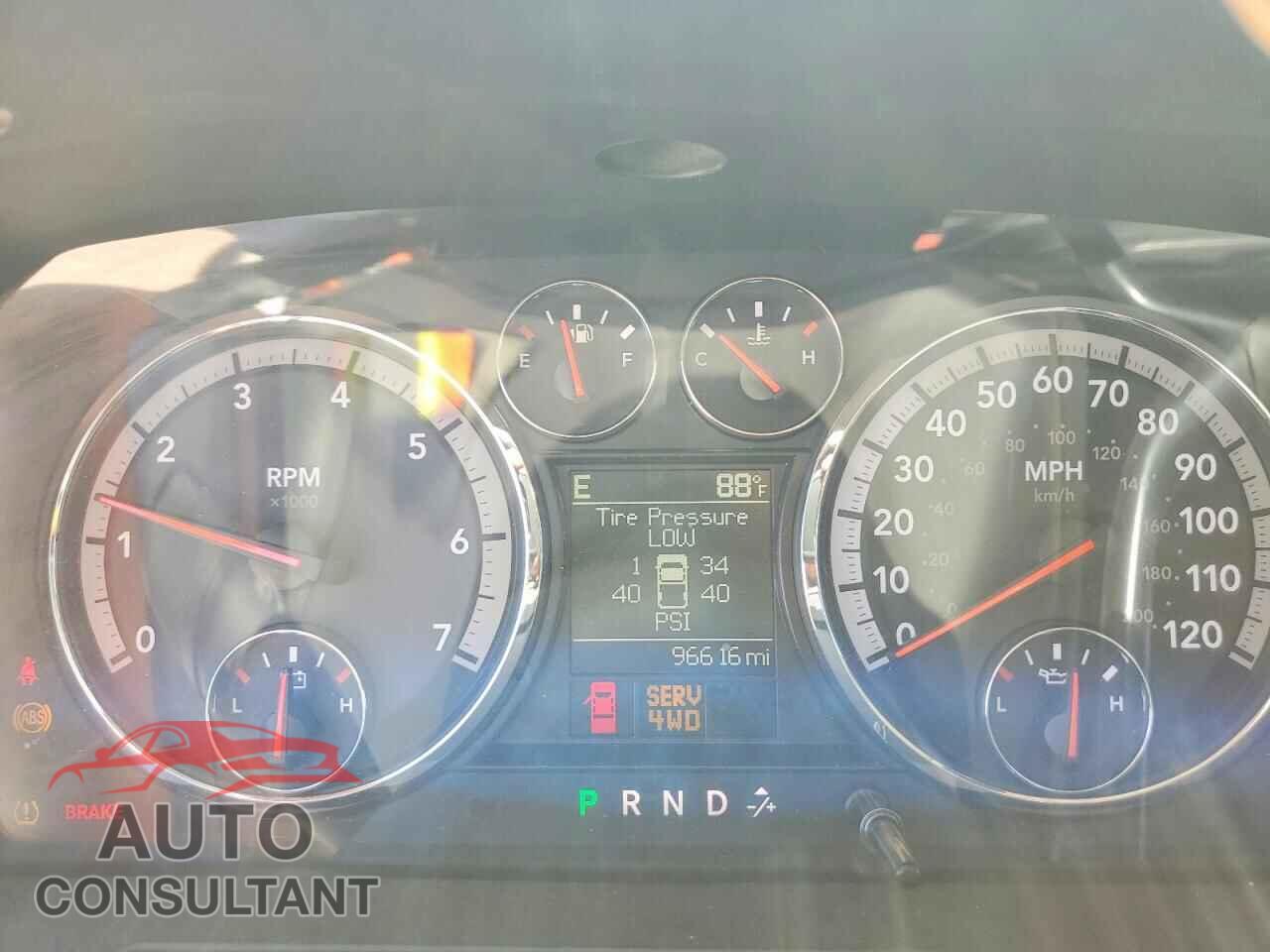 DODGE RAM 1500 2012 - 1C6RD7LP5CS109860