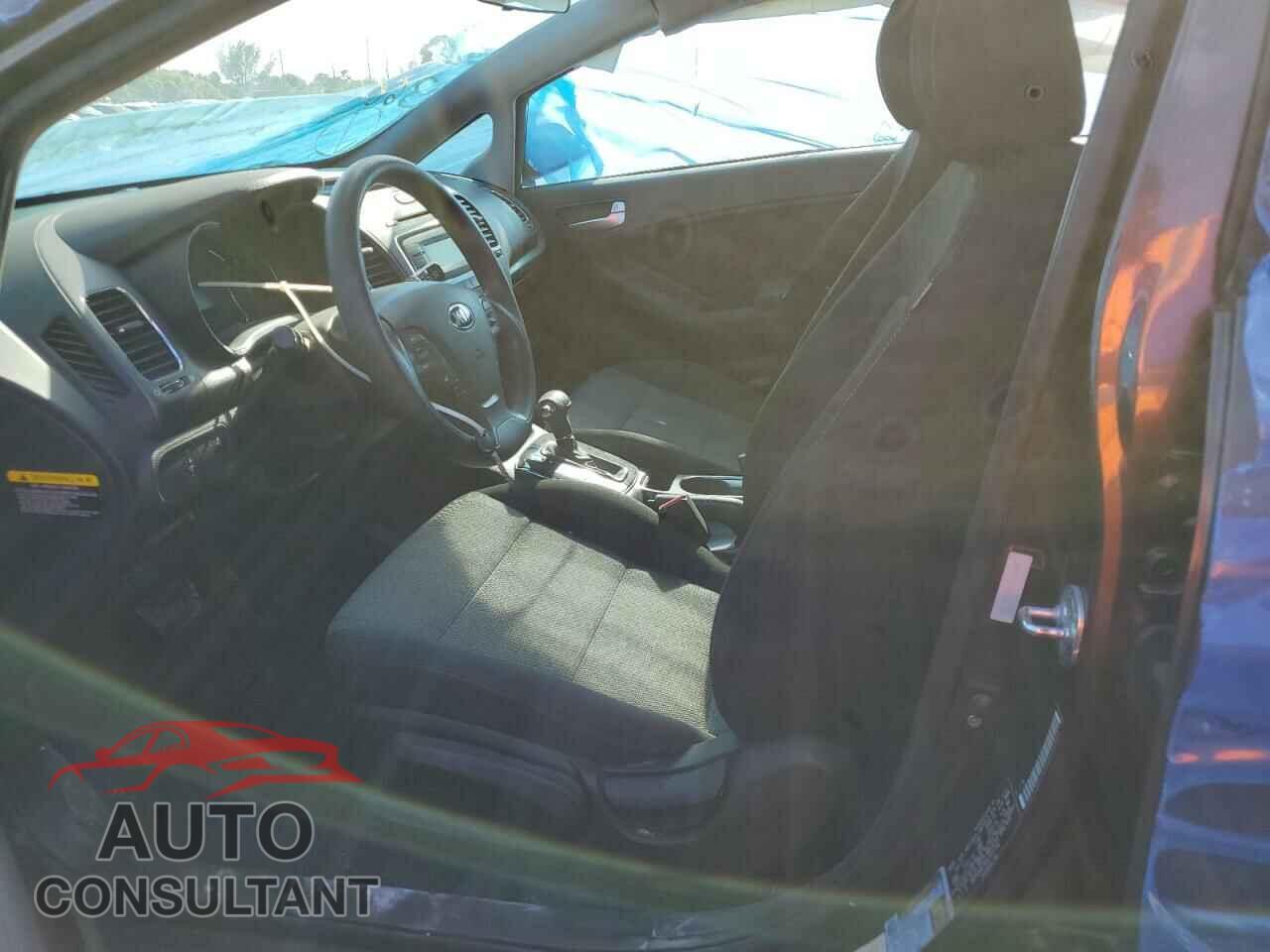 KIA FORTE 2017 - 3KPFK4A78HE157754