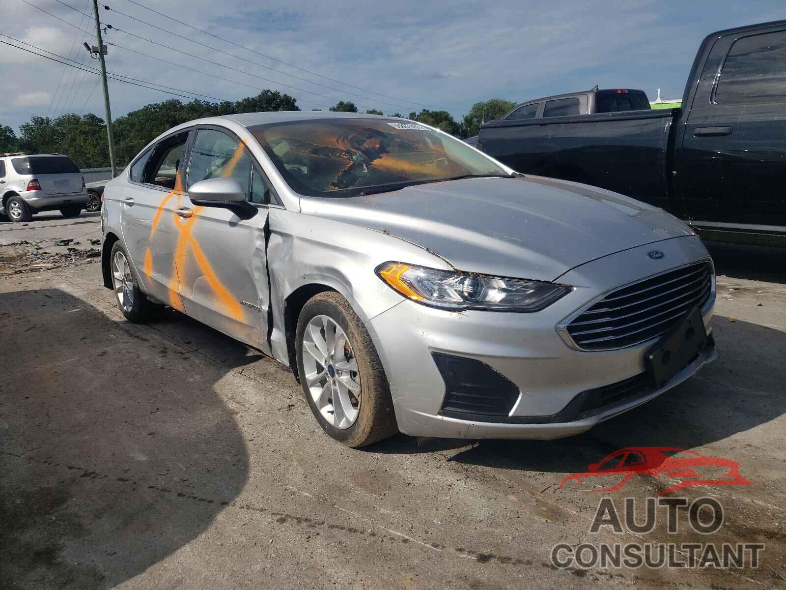 FORD FUSION 2019 - 3FA6P0LU3KR262186
