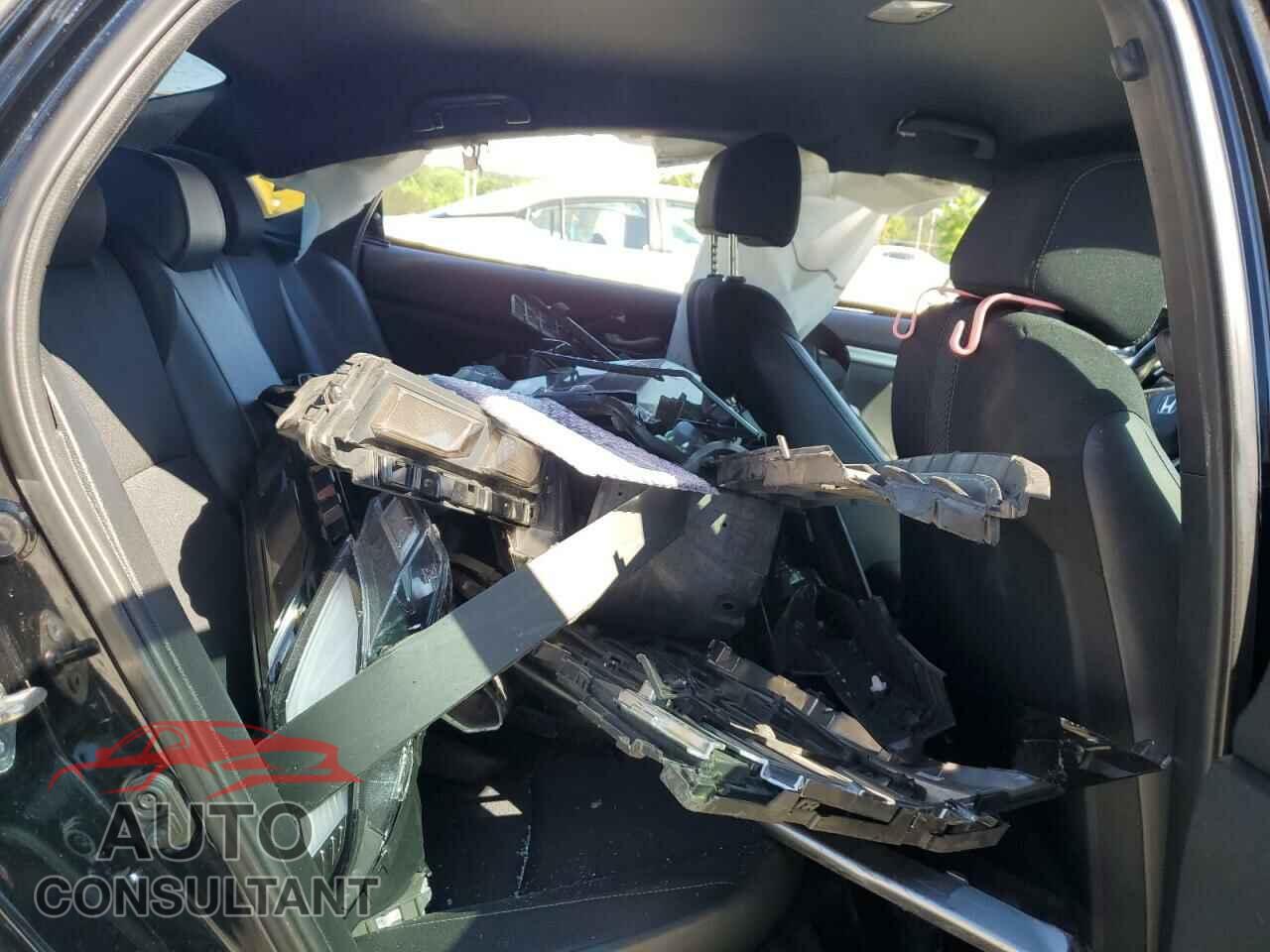 HONDA CIVIC 2019 - 2HGFC2F86KH598816