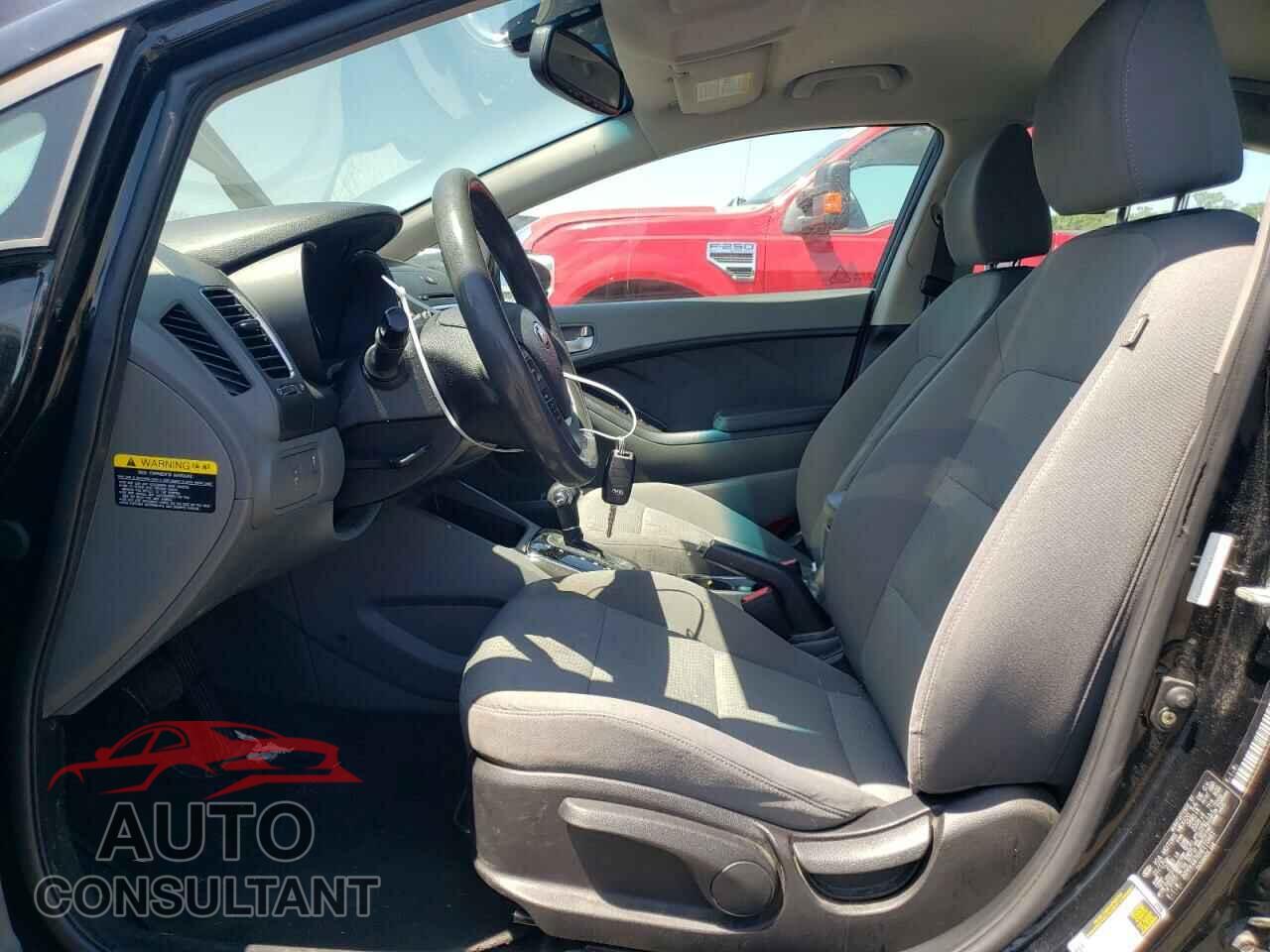 KIA FORTE 2017 - 3KPFK4A76HE110481