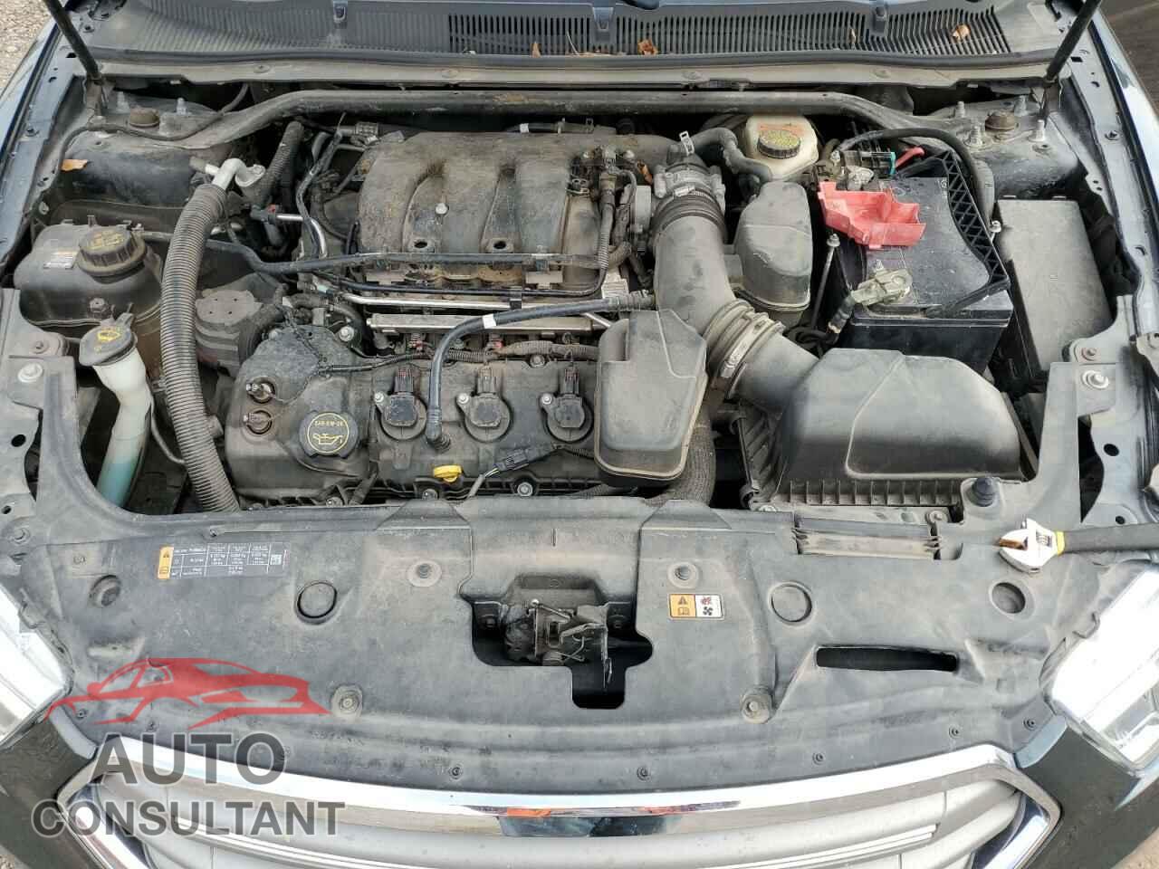 FORD TAURUS 2016 - 1FAHP2E83GG112145