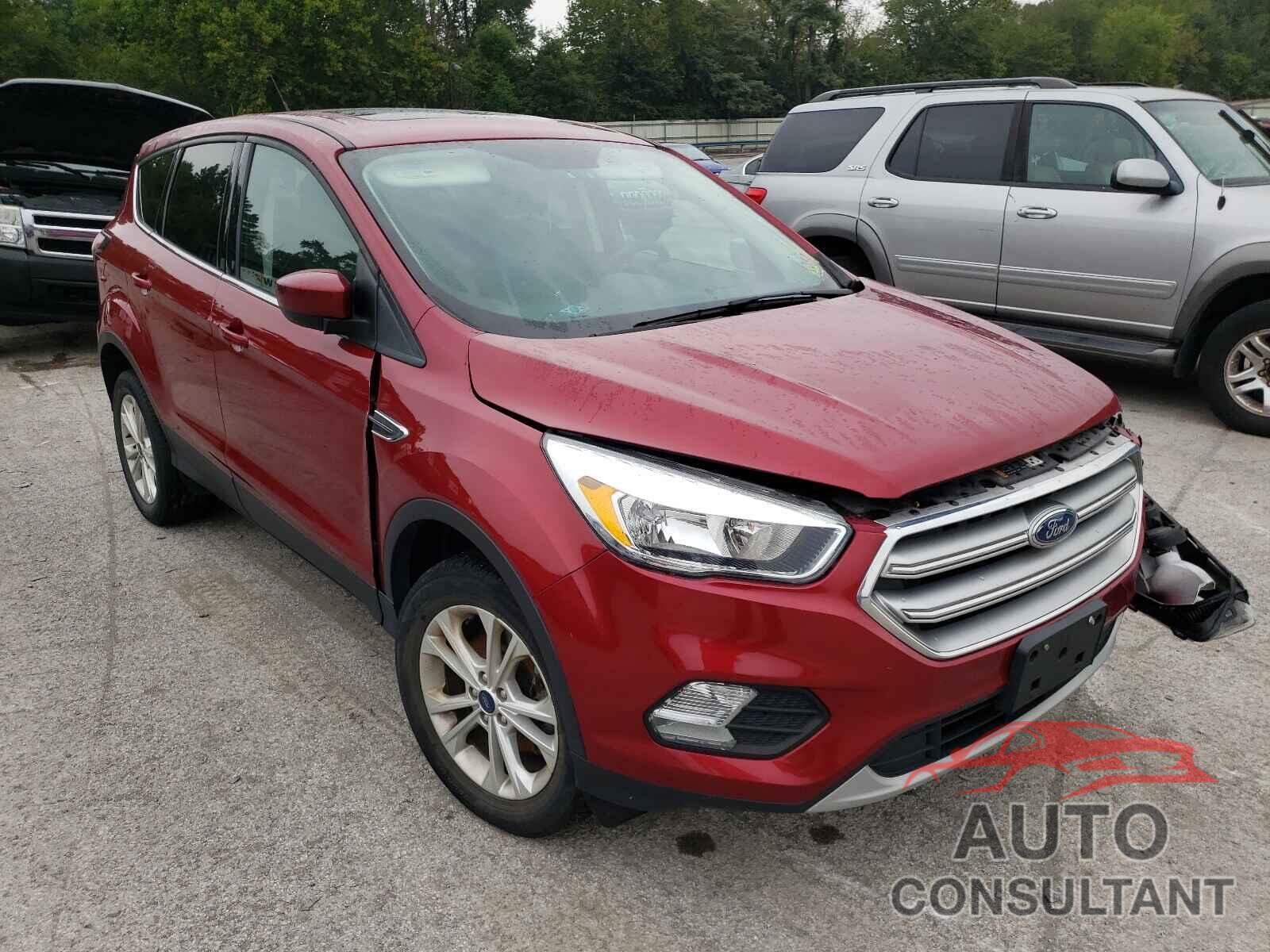 FORD ESCAPE 2017 - 1FMCU9GDXHUA87419