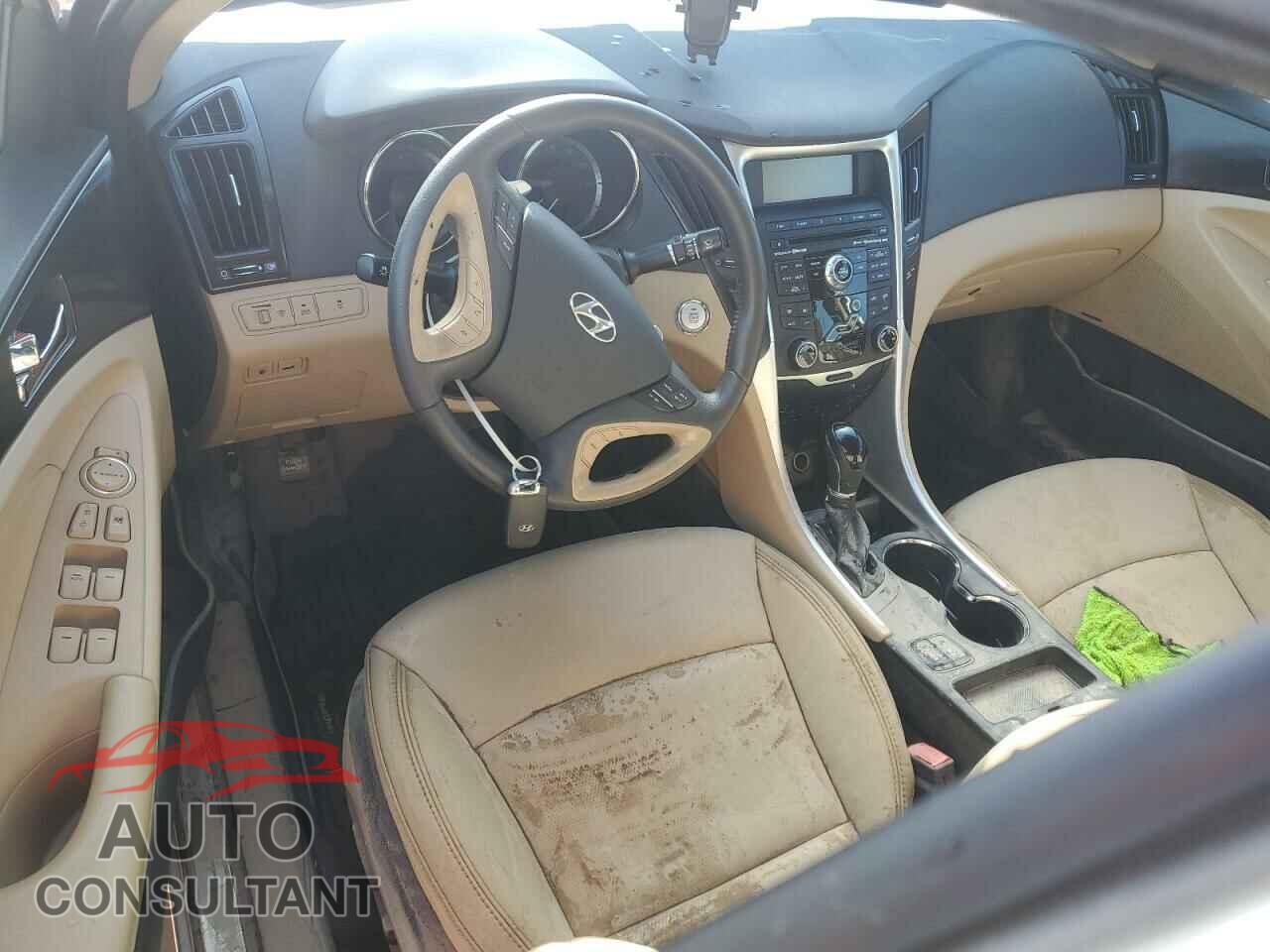 HYUNDAI SONATA 2011 - 5NPEC4AB0BH209328