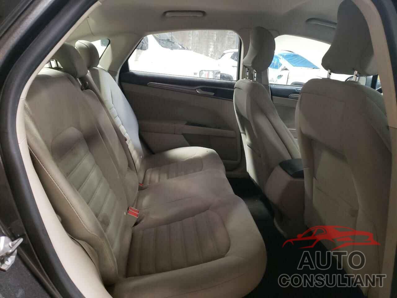 FORD FUSION 2018 - 3FA6P0H71JR143733