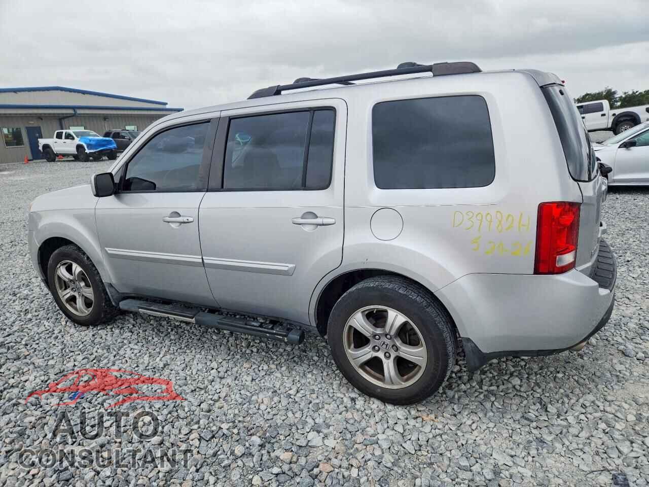HONDA PILOT 2013 - 5FNYF3H59DB018488