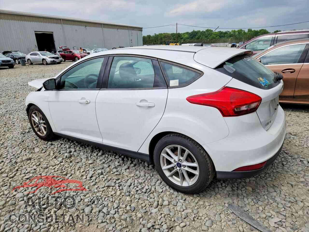 FORD FOCUS 2017 - 1FADP3K28HL224100