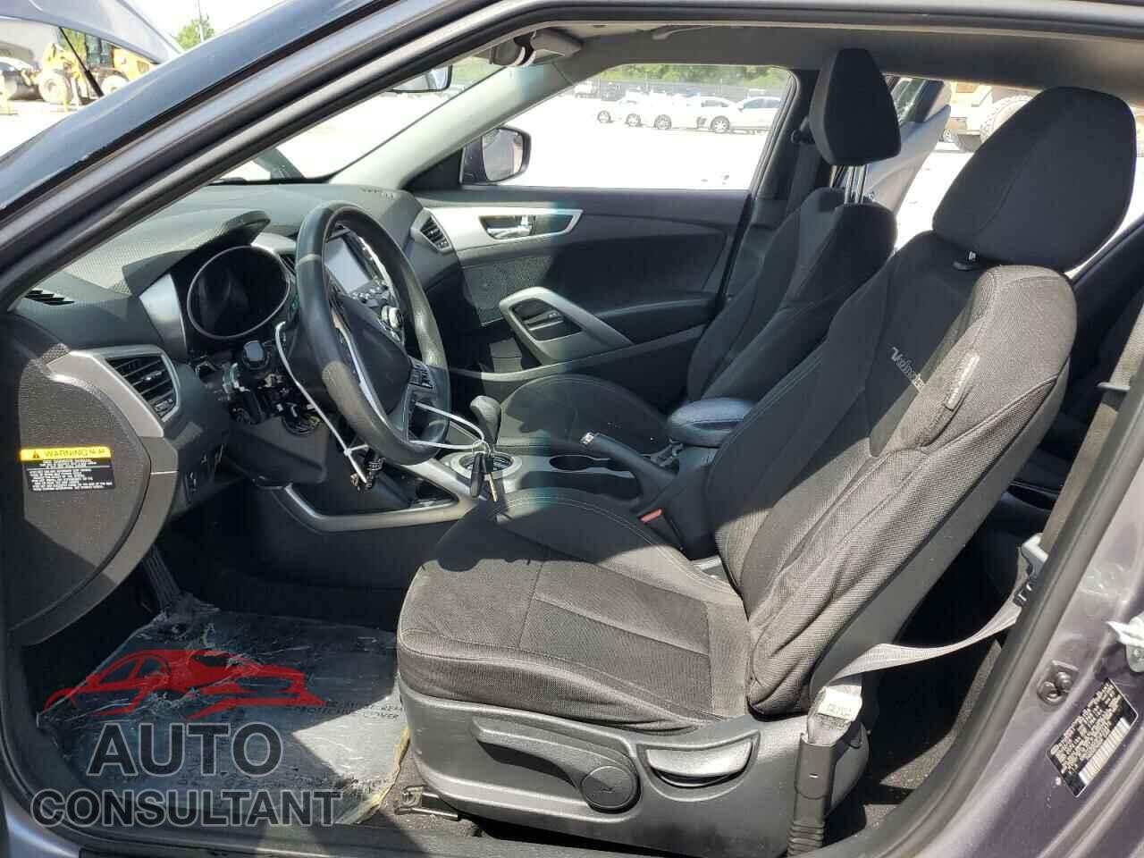 HYUNDAI VELOSTER 2015 - KMHTC6AD3FU233473