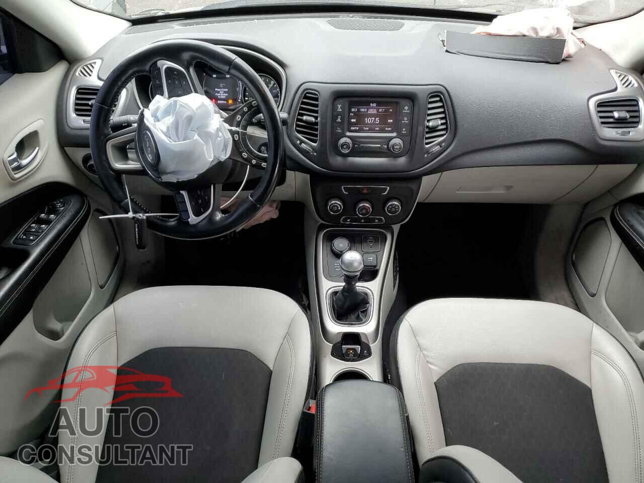 JEEP COMPASS 2017 - 3C4NJDBB9HT660562