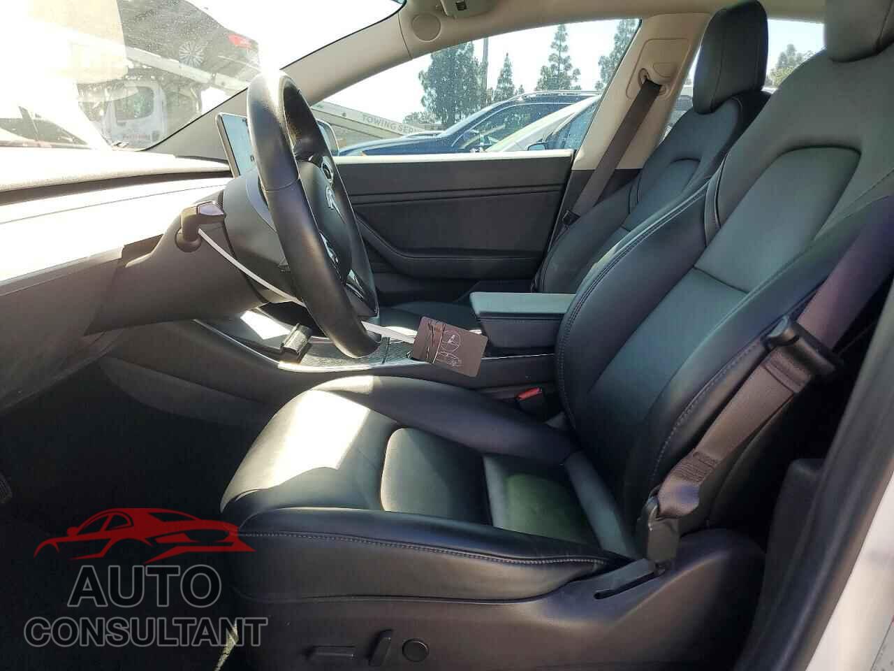 TESLA MODEL 3 2018 - 5YJ3E1EA3JF017416