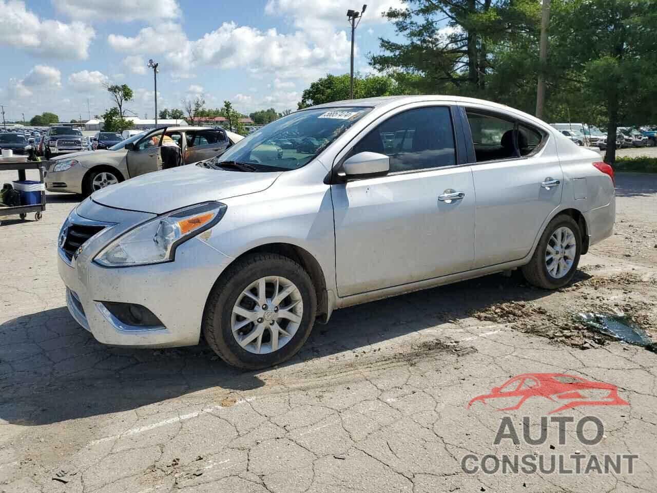 NISSAN VERSA 2017 - 3N1CN7AP8HL869174