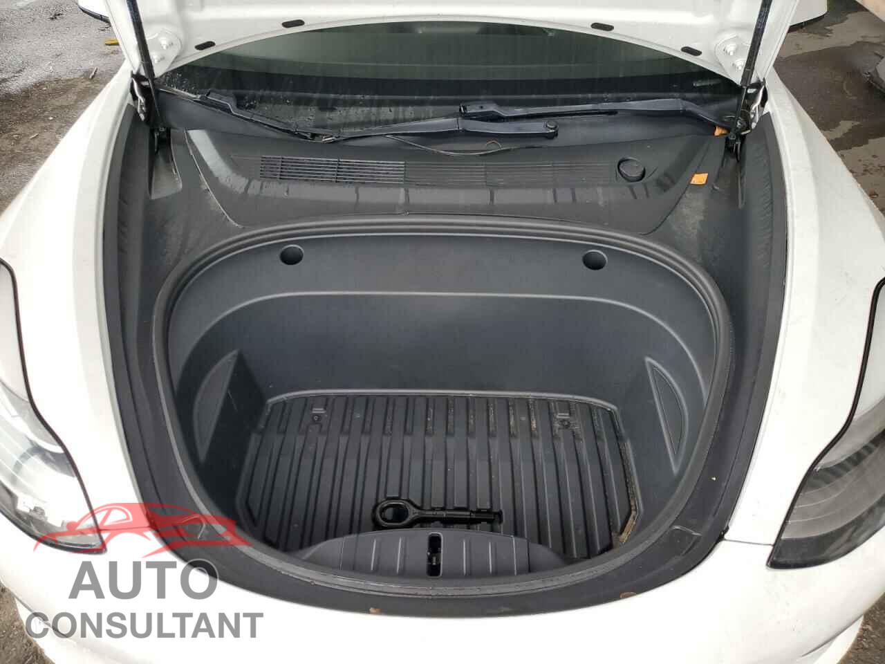 TESLA MODEL 3 2021 - 5YJ3E1EA8MF851511