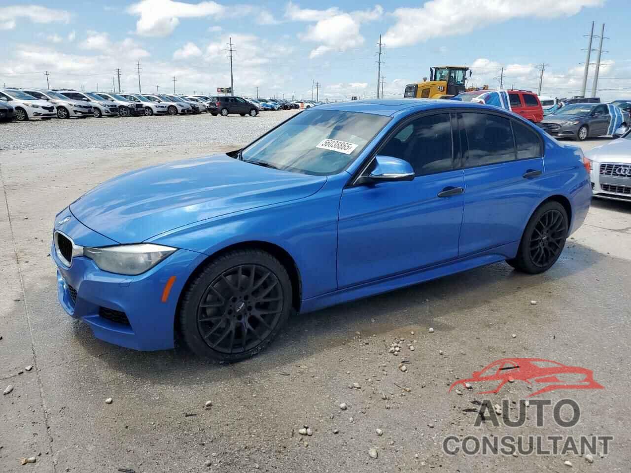 BMW 3 SERIES 2013 - WBA3B3C5XDF544022