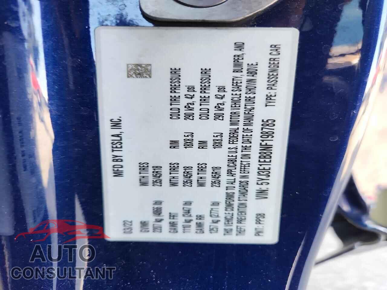 TESLA MODEL 3 2022 - 5YJ3E1EB8NF198785