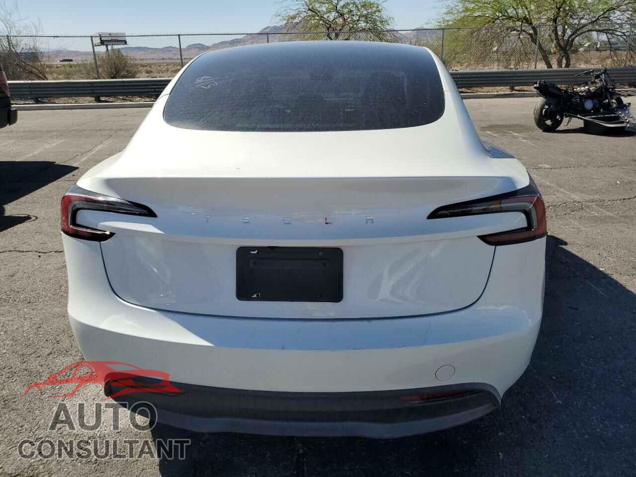 TESLA MODEL 3 2024 - 5YJ3E1EA2RF821959
