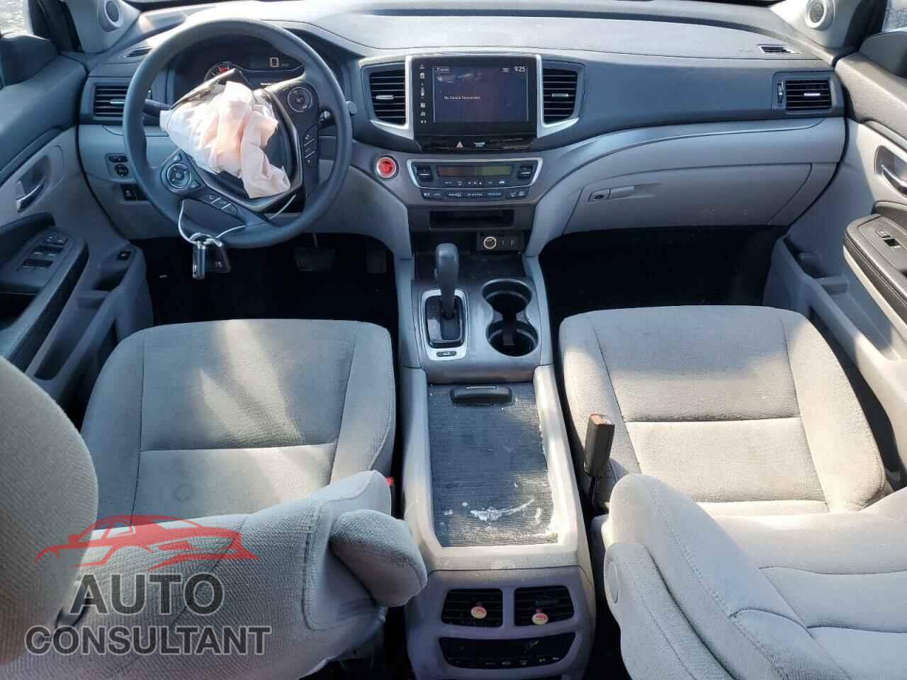 HONDA PILOT 2017 - 5FNYF6H35HB031812
