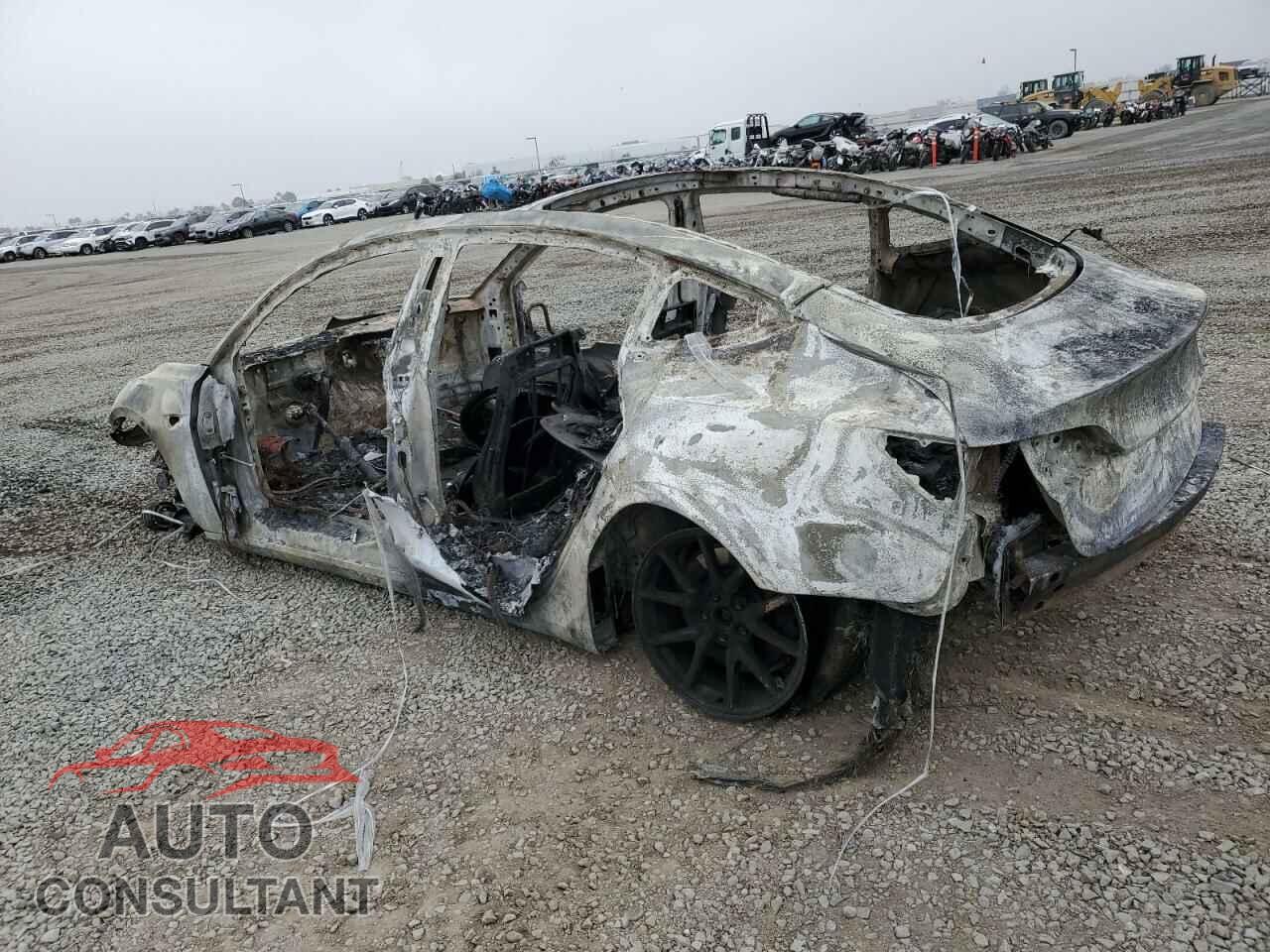 TESLA MODEL 3 2020 - 5YJ3E1EA8LF784858