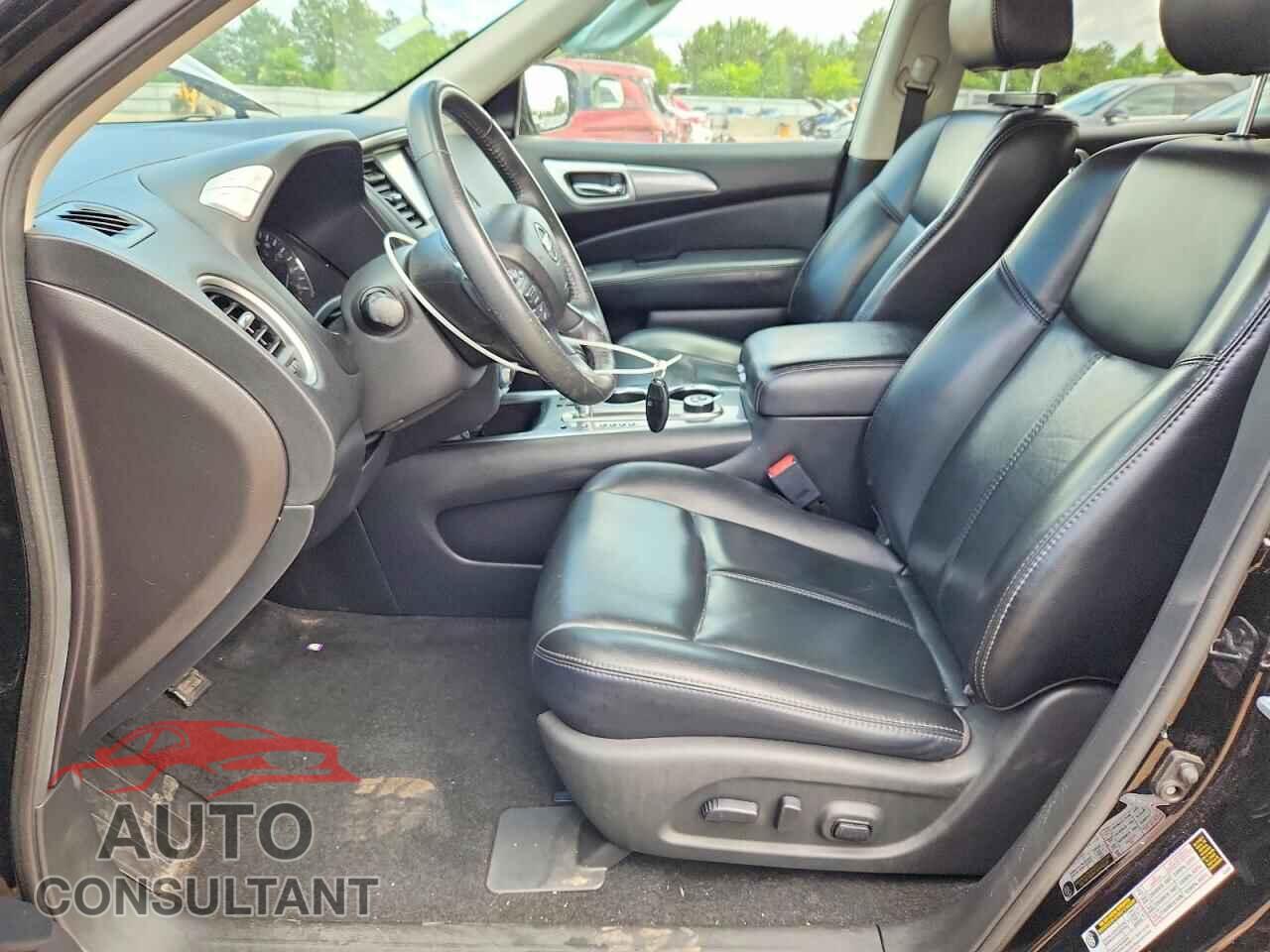 NISSAN PATHFINDER 2017 - 5N1DR2MM9HC642979
