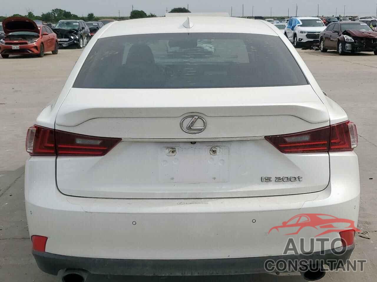 LEXUS IS 2016 - JTHBA1D28G5021651