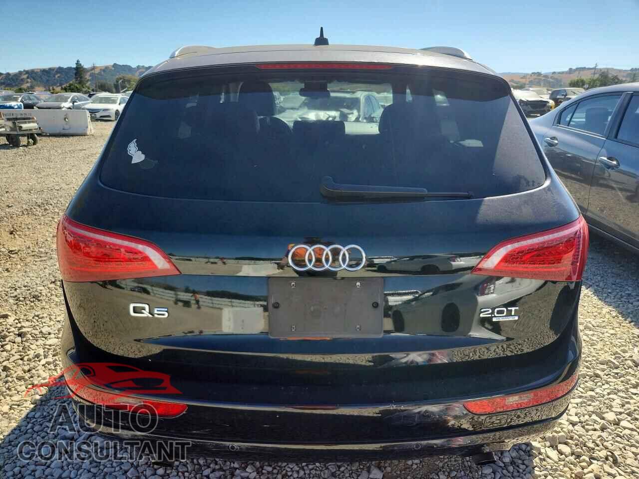 AUDI Q5 2011 - WA1LFAFP7BA064775