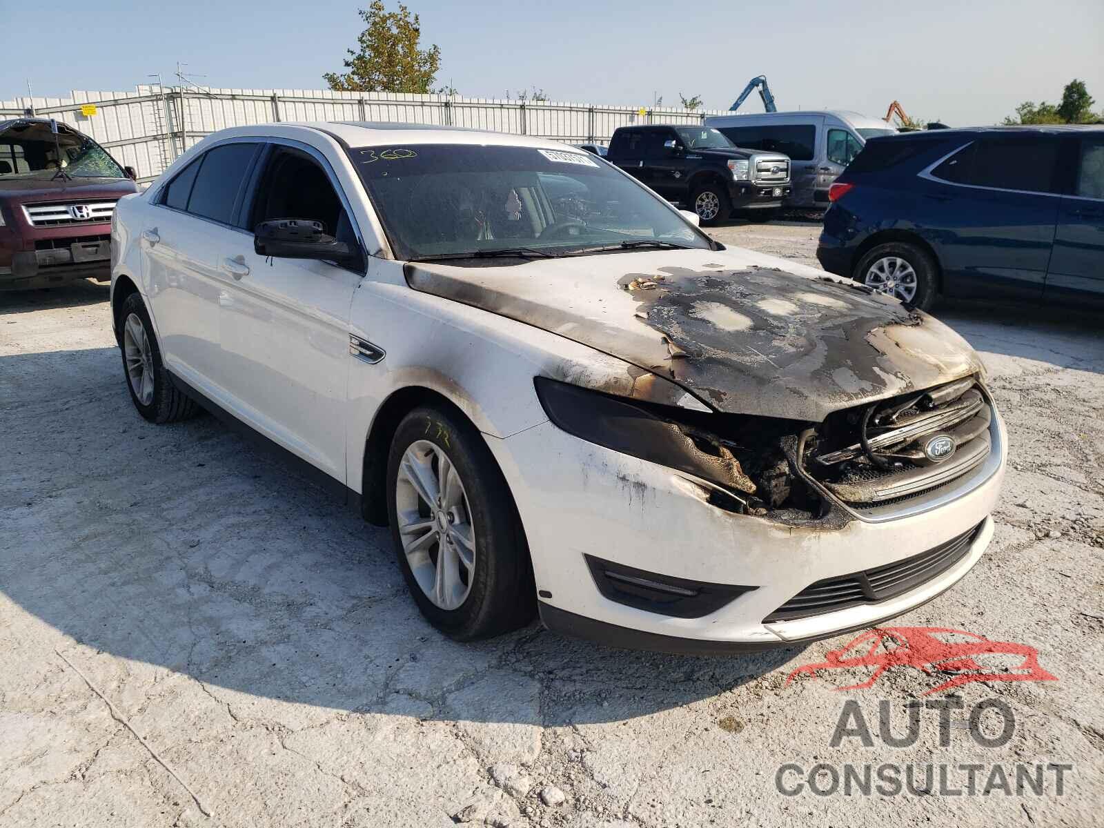 FORD TAURUS 2018 - 1FAHP2E8XJG132531