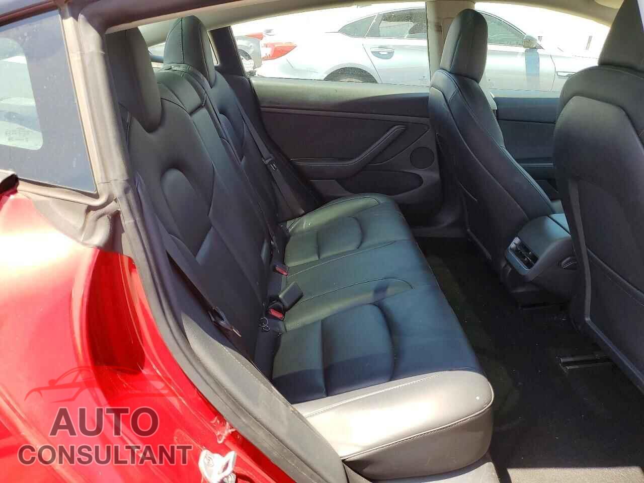 TESLA MODEL 3 2022 - 5YJ3E1EB8NF271878