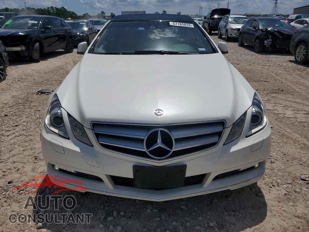 MERCEDES-BENZ E-CLASS 2011 - WDDKK5GF3BF098330