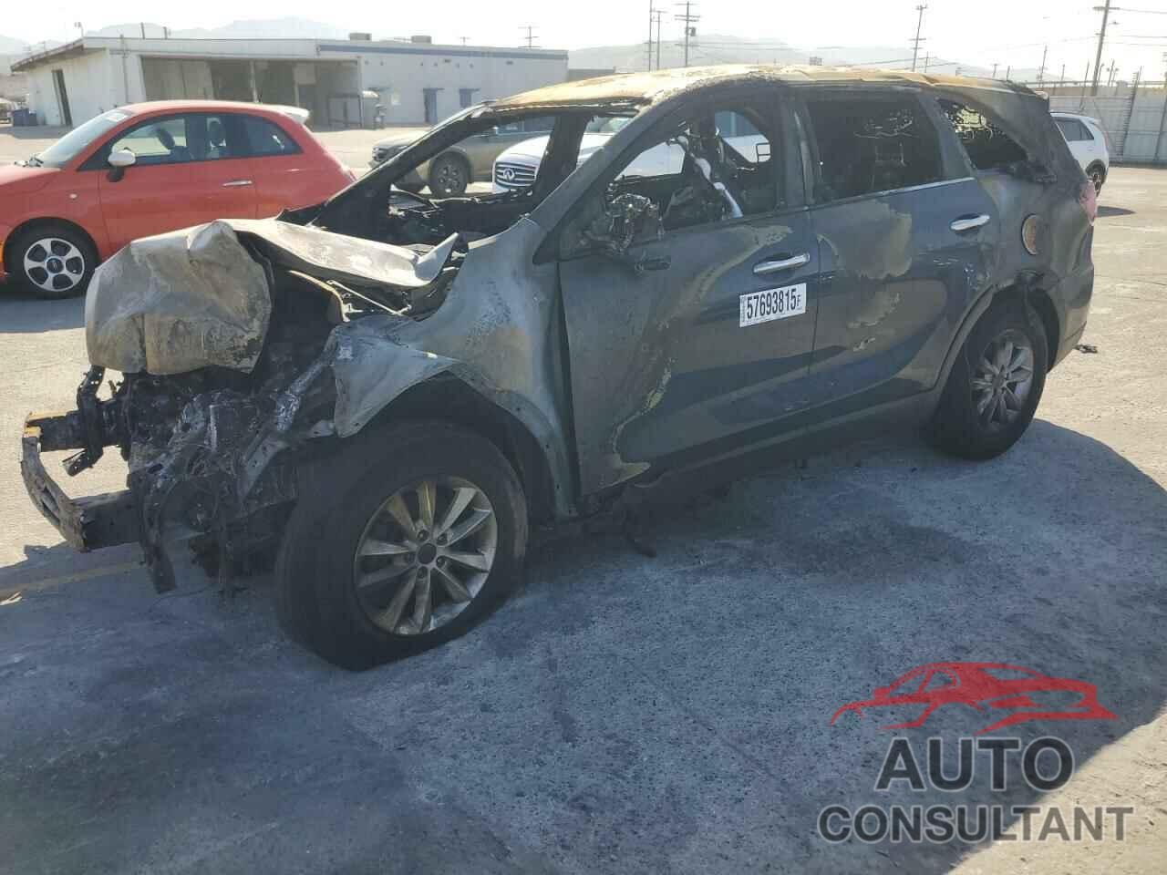 KIA SORENTO 2019 - 5XYPG4A5XKG490455