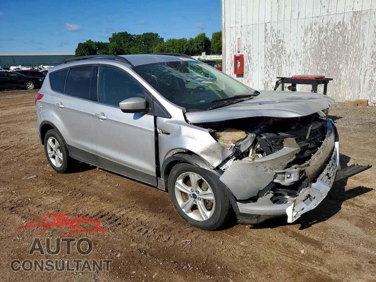 FORD ESCAPE 2015 - 1FMCU9G95FUC08415