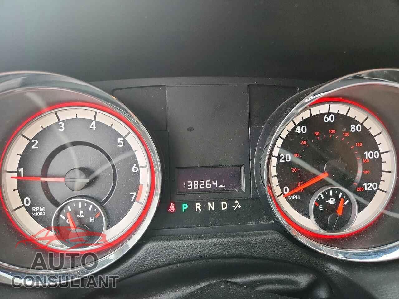 DODGE CARAVAN 2013 - 2C4RDGCG1DR759829