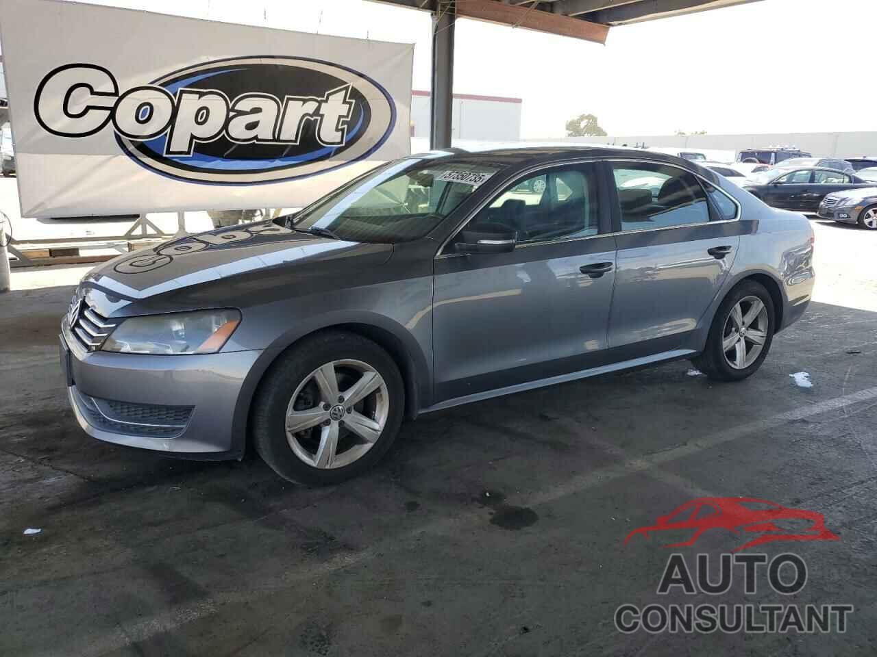 VOLKSWAGEN PASSAT 2014 - 1VWBT7A32EC090871