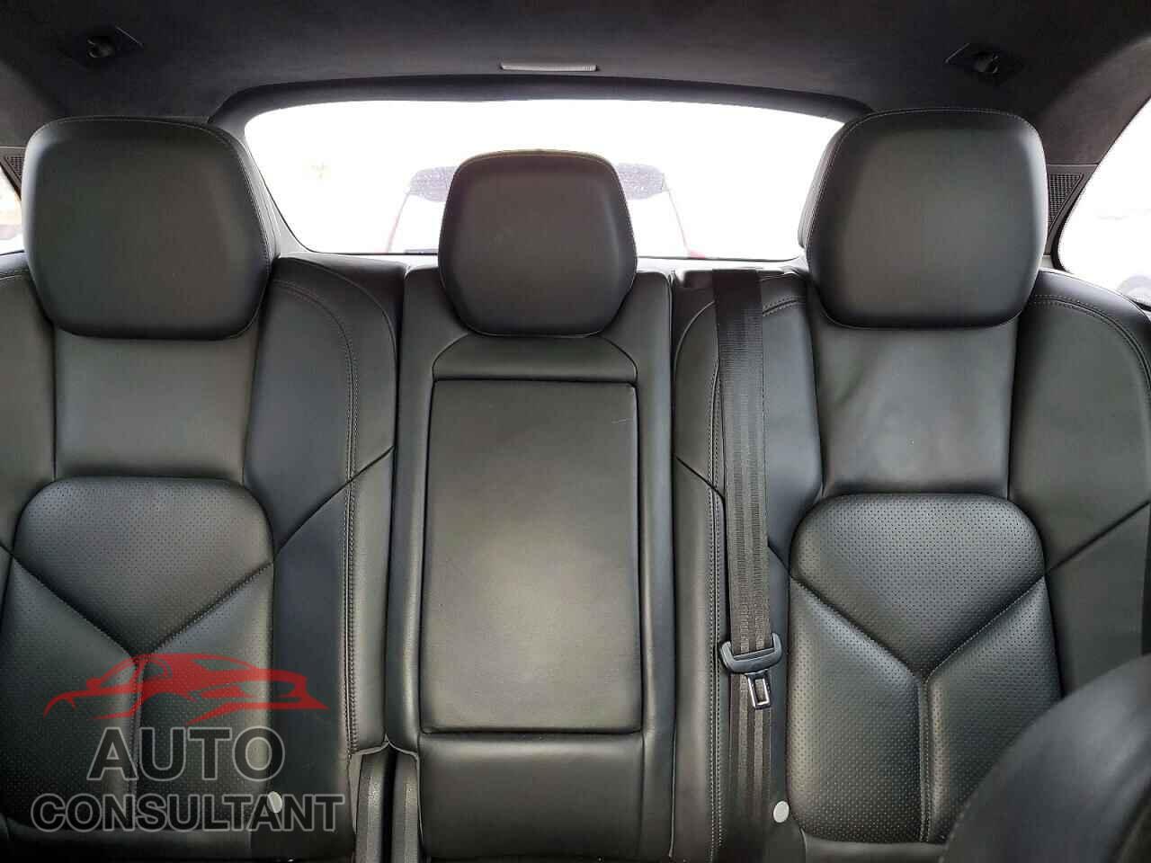 PORSCHE CAYENNE 2011 - WP1AE2A24BLA92733