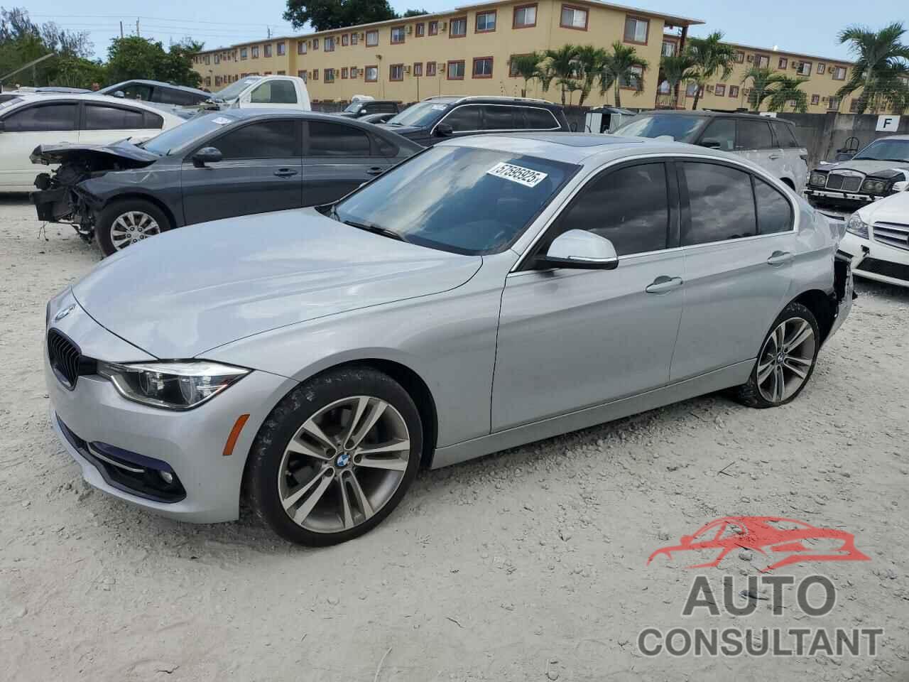 BMW 3 SERIES 2018 - WBA8D9C50JEM33631